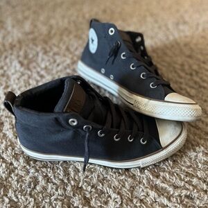 Mid top Converse dark gray l
